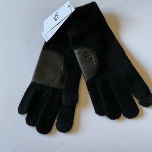 UGG MENS KNIT GLOVES WITH LEATHER PALM PATCHES BLACK OS NWT
